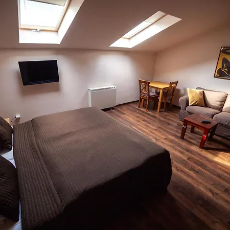 Lounge Apartmán *