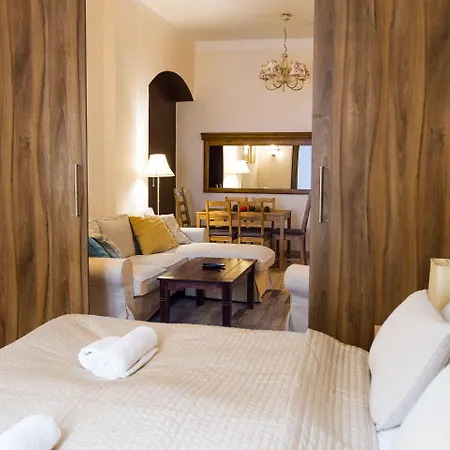 Apartament Lounge *
